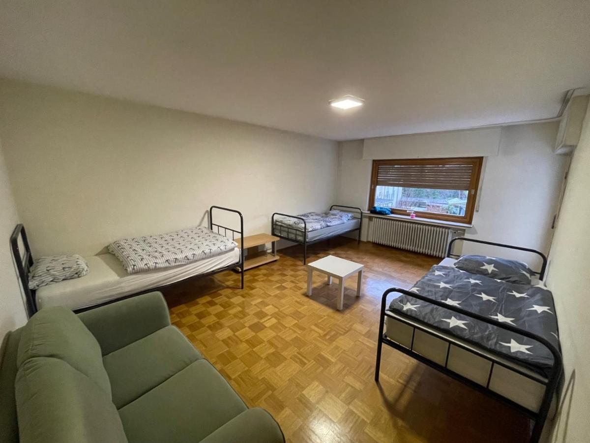 Bonn-Beuel Zentrale Ferienwohnung Mit Parkplaetzen Luaran gambar